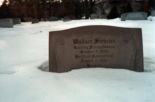 Stevens’s gravesite in Cedar Hill Cemetery, Hartford.